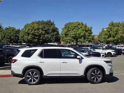 New 2025 Honda Pilot Touring