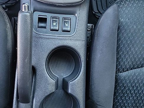 Used 2015 Nissan Sentra SR FWD image 29