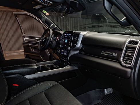 Used 2025 RAM 1500 Big Horn image 19