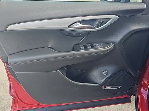 New 2025 Buick Envision Avenir image 10