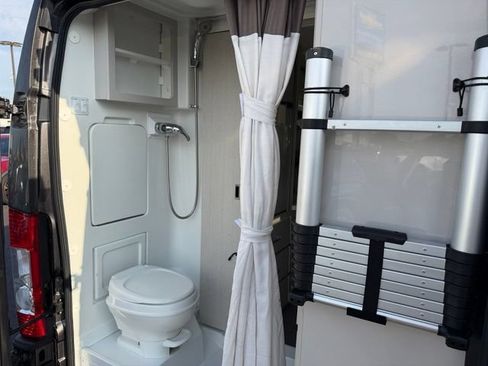 Used 2021 RAM ProMaster 3500 w/ Convenience Group FWD image 11