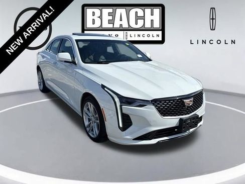 Used 2022 Cadillac CT4 Luxury w/ Sun And Sound Package RWD image 1