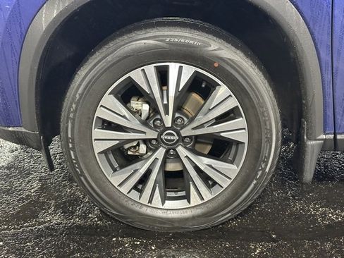 Certified 2023 Nissan Rogue SV image 10