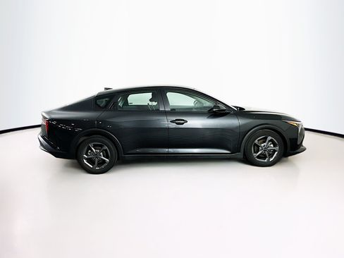 Used 2025 Kia K4 FWD image 10