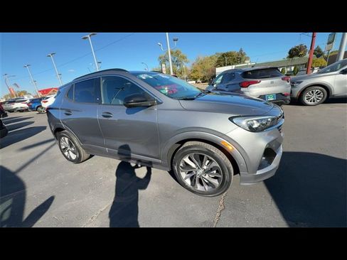 Certified 2021 Buick Encore GX Essence w/ Advanced Technology Package image 2