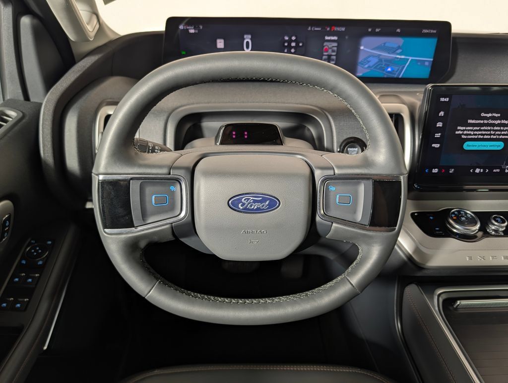 Certified 2025 Ford Expedition Active AWD/4WD image 19