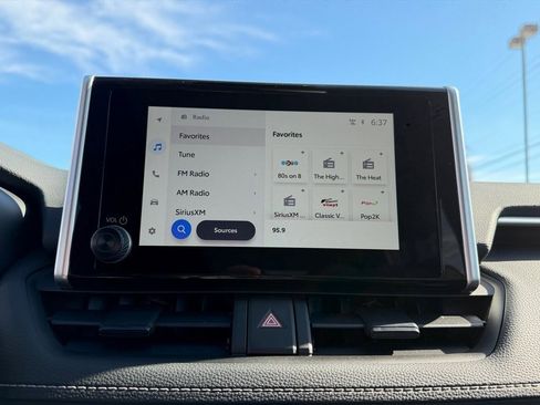 Certified 2025 Toyota RAV4 XLE image 27