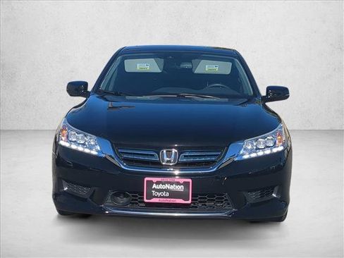 Used 2015 Honda Accord Touring image 2