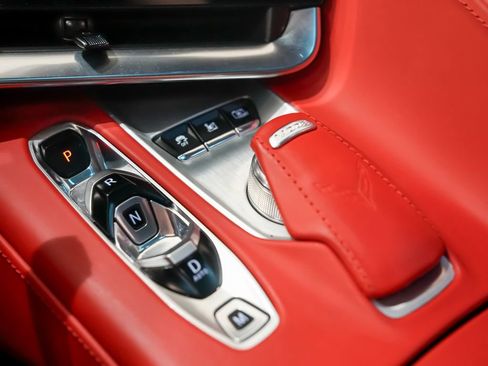Used 2023 Chevrolet Corvette Stingray Premium Cpe w/ Z51 Performance Package RWD image 29