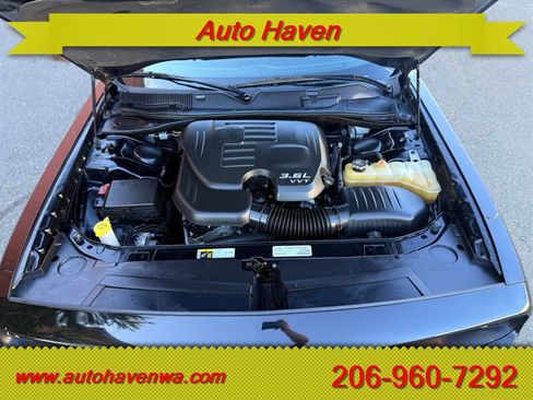 Used 2015 Dodge Challenger SXT w/ Sound Group image 10