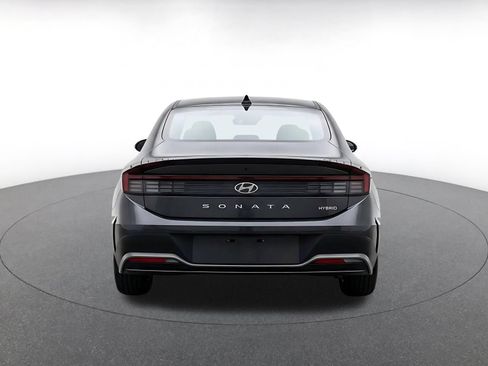 Used 2025 Hyundai Sonata SEL FWD image 8