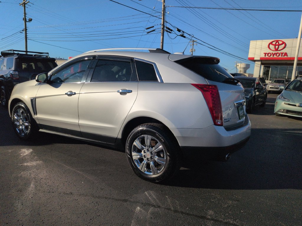 Used 2015 Cadillac SRX Luxury AWD/4WD image 4