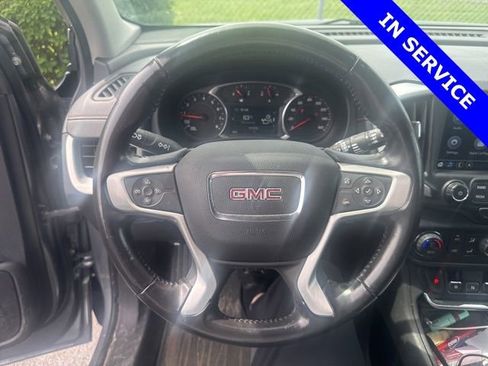 Used 2018 GMC Terrain SLE w/ Driver Convenience Package FWD image 4