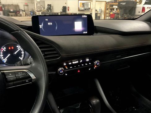 Used 2024 MAZDA MAZDA3 s image 6