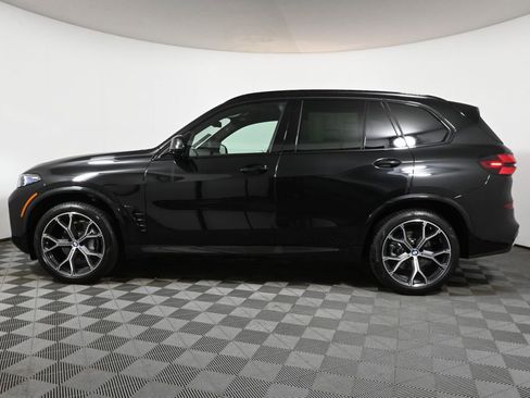 Used 2026 BMW X5 xDrive40i w/ M Sport Package image 2