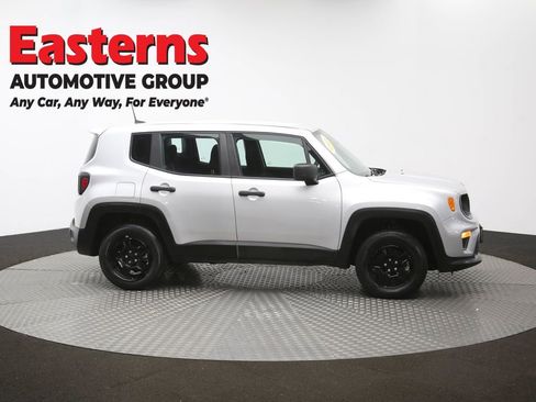 Used 2021 Jeep Renegade Sport image 44