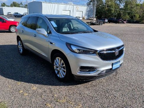 Certified 2021 Buick Enclave Premium w/ Surround and Sites Package image 8