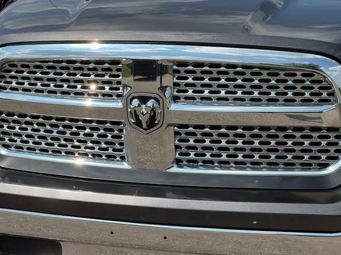 Used 2016 RAM 1500 Laramie AWD/4WD image 36