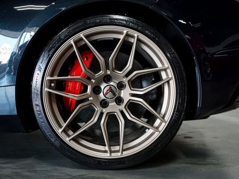 Used 2024 Chevrolet Corvette Z06 w/ Z07 Performance Package RWD image 47