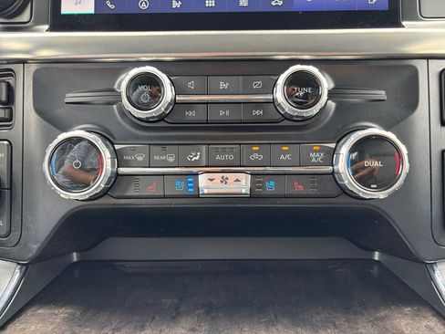 Used 2023 Ford F150 Lariat w/ Equipment Group 502A High AWD/4WD image 22