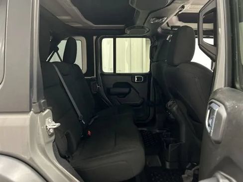 Used 2022 Jeep Wrangler Unlimited Sport AWD/4WD image 20
