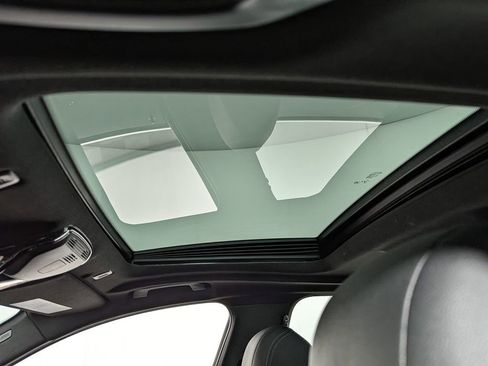 Used 2021 BMW 530i xDrive w/ Convenience Package image 12