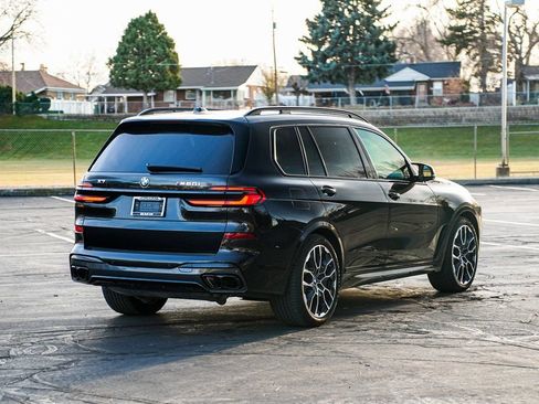 Certified 2025 BMW X7 M60i w/ Executive Package image 5