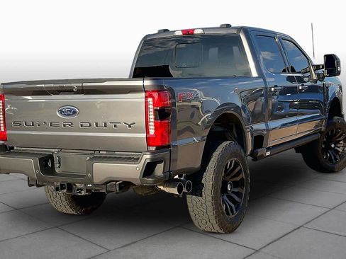 Used 2023 Ford F250 Lariat w/ Lariat Ultimate Package AWD/4WD image 12