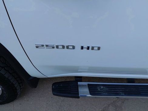 Used 2025 Chevrolet Silverado 2500 LT w/ Safety Package AWD/4WD image 34