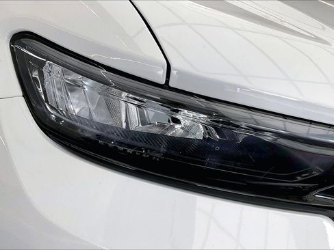 New 2025 Jeep Grand Cherokee 4WD image 15