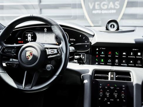 Used 2022 Porsche Taycan 4 Cross Turismo image 52