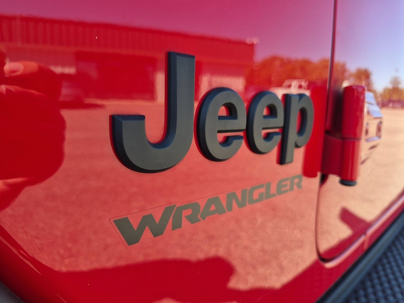 Used 2022 Jeep Wrangler Sport AWD/4WD image 29