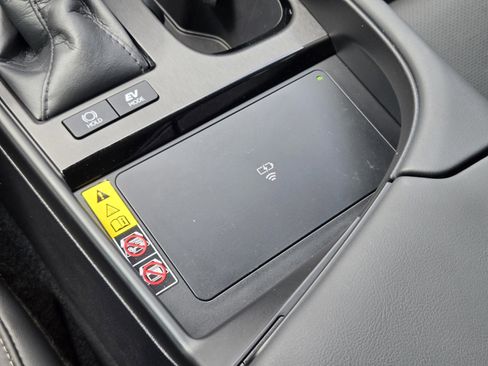Certified 2025 Lexus ES 300h w/ Premium Package FWD image 18