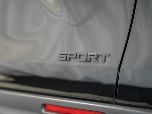 Used 2025 Honda HR-V Sport image 7