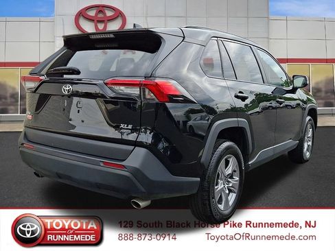 Certified 2025 Toyota RAV4 XLE AWD/4WD image 6