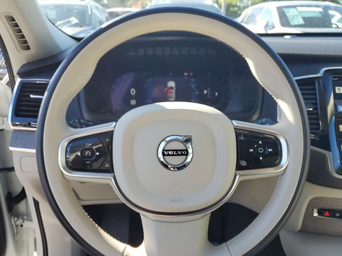 Used 2023 Volvo XC90 B5 Plus w/ Protection Package Premier image 17