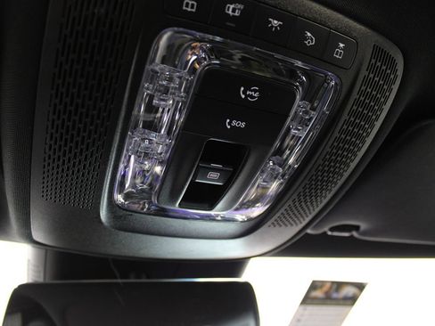 Used 2025 Mercedes-Benz CLA 250 image 26