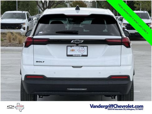 New 2027 Chevrolet Bolt LT w/ Comfort Package FWD image 5
