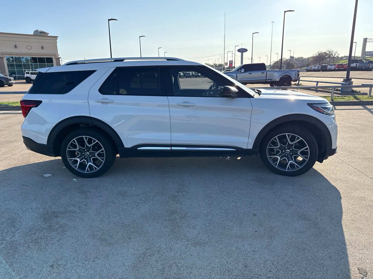 Used 2025 Ford Explorer Platinum w/ Ultimate Package RWD image 17