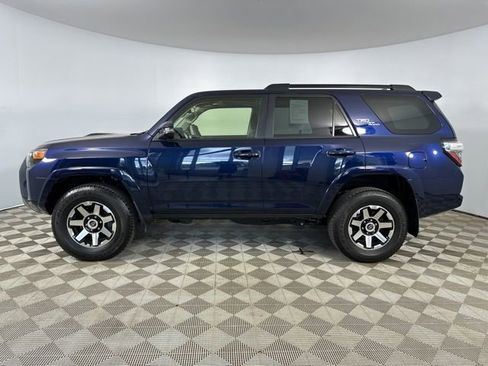 Used 2024 Toyota 4Runner TRD Off-Road Premium w/ Moonroof Package AWD/4WD image 4