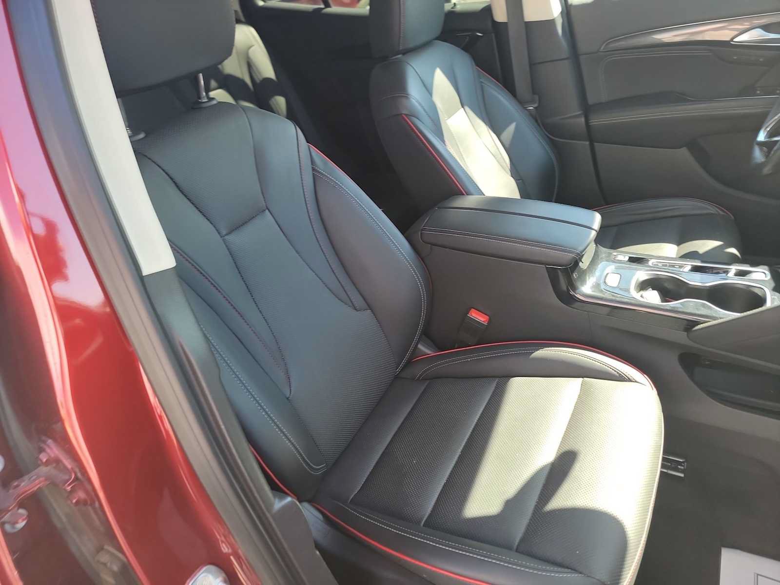 Used 2023 Buick Envision Essence w/ Sport Touring Package AWD/4WD image 24