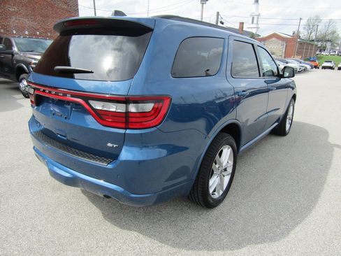 Used 2024 Dodge Durango GT AWD/4WD image 3