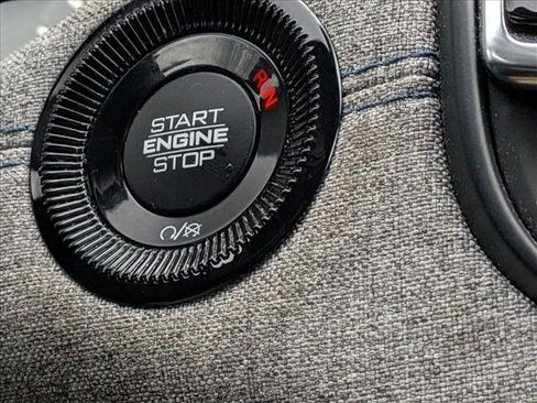 Used 2022 Jeep Compass Latitude image 14