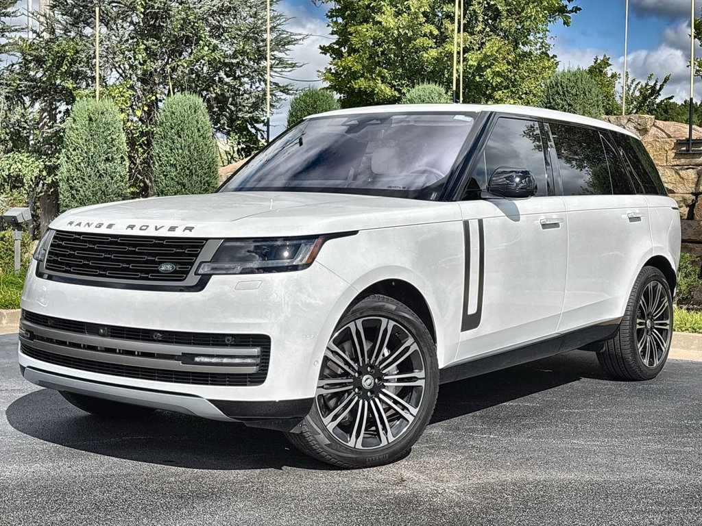 Used 2022 Land Rover Range Rover Long Wheelbase SE AWD/4WD image 1