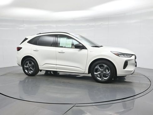 Certified 2023 Ford Escape ST-Line w/ Tech Pack #1 image 26