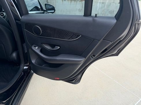 Used 2017 Mercedes-Benz GLC 300 image 25