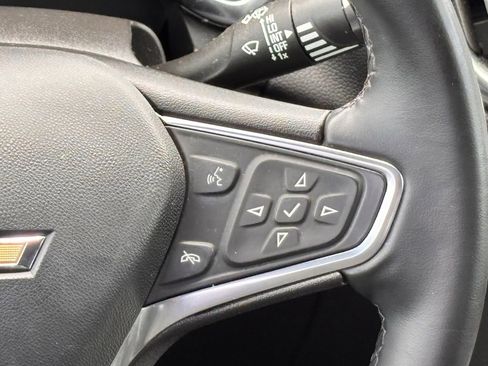 Used 2024 Chevrolet Equinox LT AWD/4WD image 13