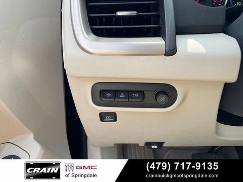 Used 2024 GMC Terrain Denali w/ Black Diamond Edition AWD/4WD image 13