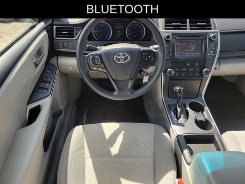 Used 2017 Toyota Camry LE FWD image 8