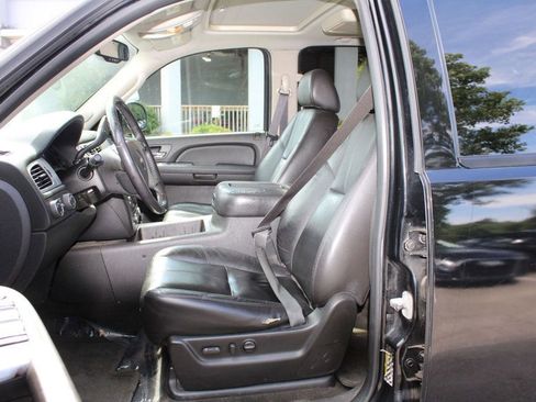 Used 2009 GMC Yukon SLT AWD/4WD image 13